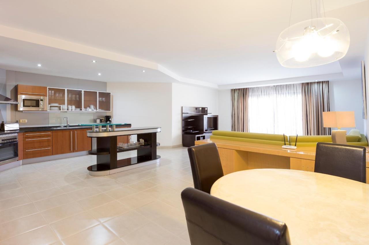 Atlas Suites Tenerife By Enjoyahome Лос Кристианос Экстерьер фото